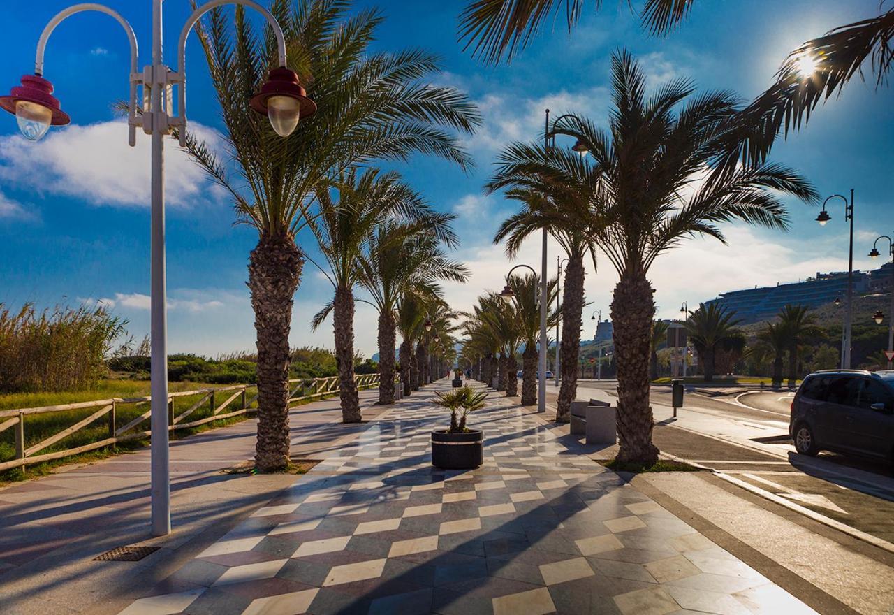 Infinity Sunny View Deluxe Apartment Arenales del Sol Bagian luar foto
